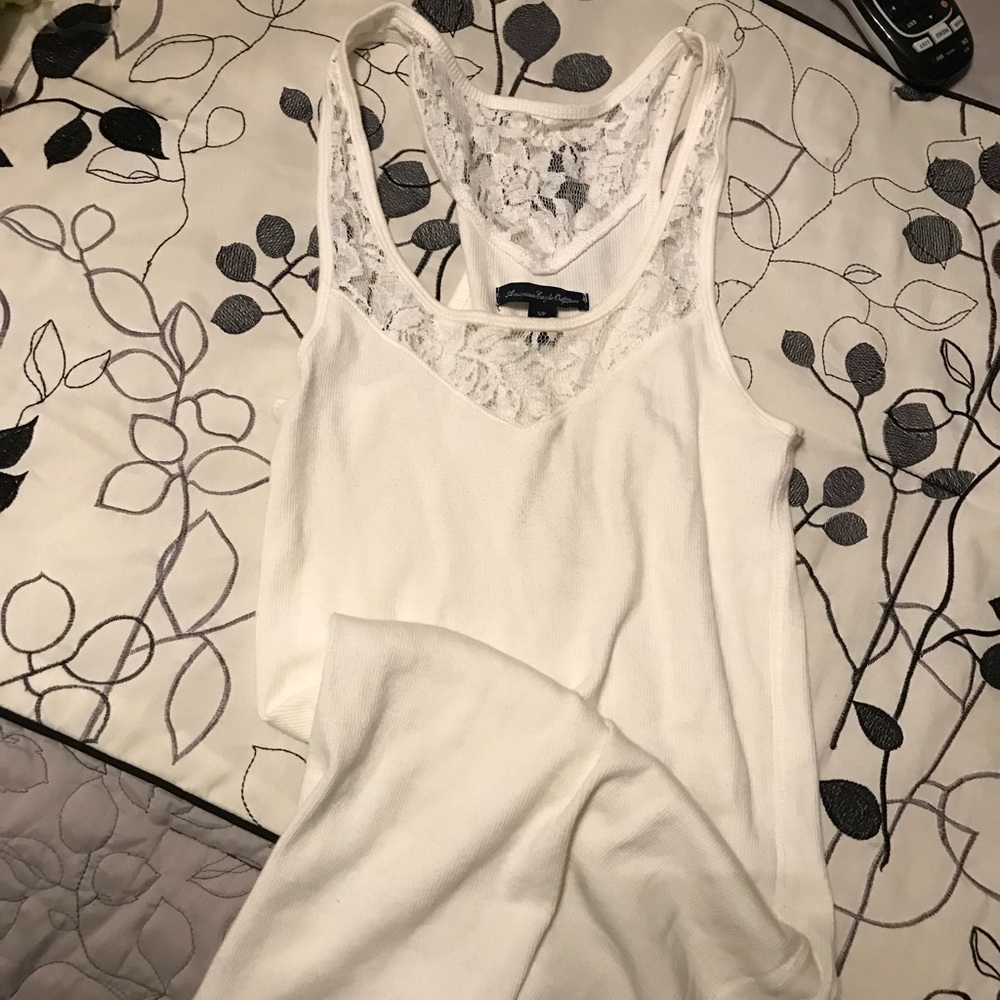 American Eagle lace tank top